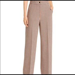 Tory Brunch Plats size 4